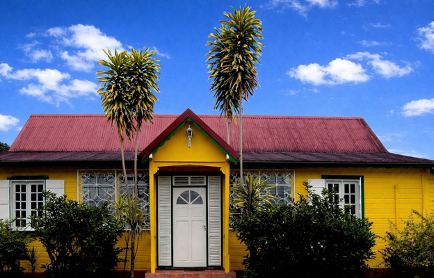 Expos belle maison rhum bologne basse terre