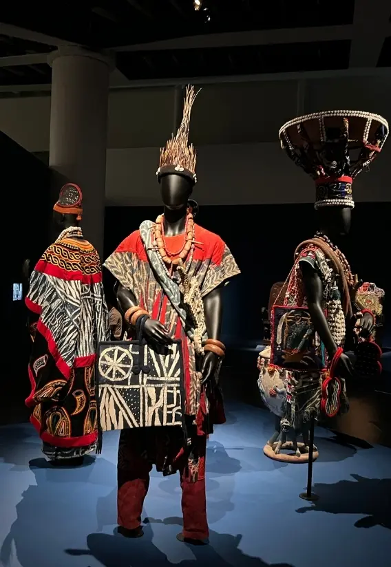 Tenues traditionnelles Bamiléké